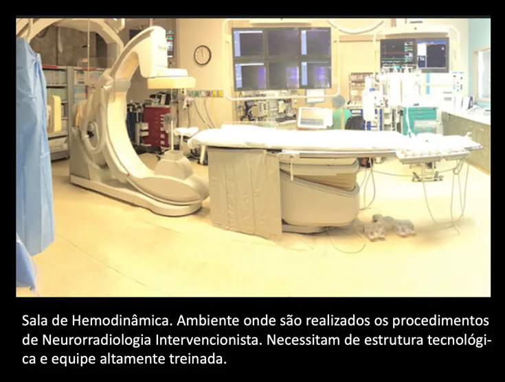 Sala de hemodinâmica onde são realizados os procedimentos de neurorradiologia intervencionista
